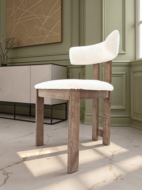 Sedia in legno massello di rovere fumé e tessuto bouclé Angelo