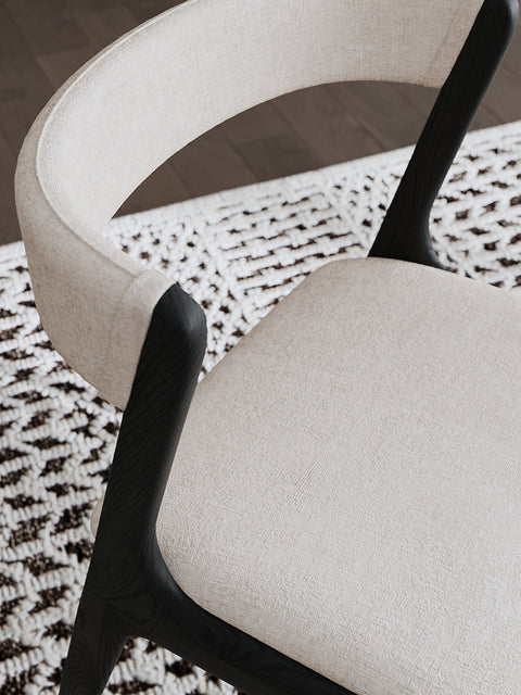 Chair of solid oak 76 cm black modern soft Atrani