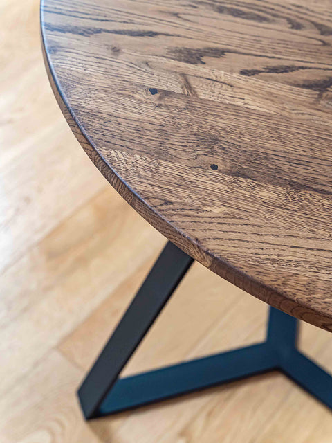 Tavolo da pranzo a 3 gambe in rovere massello moderno marrone 90 cm Alloy