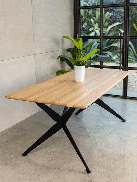 Solid oak dining table with metal legs 180x90x75 cm Siena