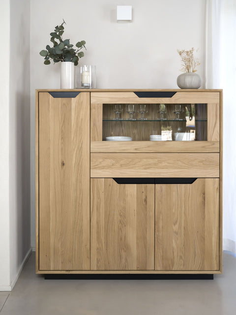 Credenza alta in rovere massello sbiancato 124x38x134 cm Adena
