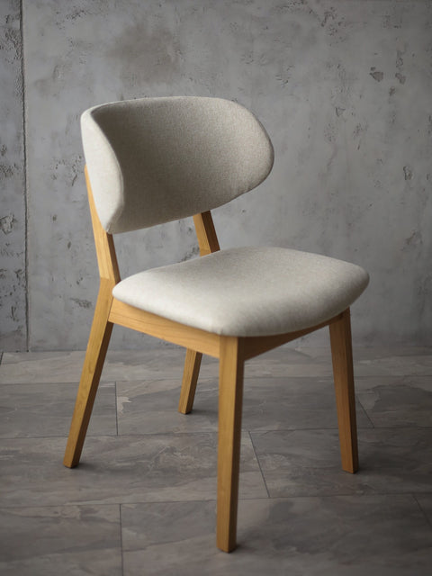 Sedia da pranzo in rovere massello naturale crema Volterra