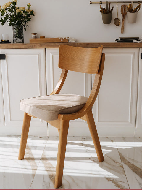 Sedia da pranzo in rovere massello naturale morbido Swan