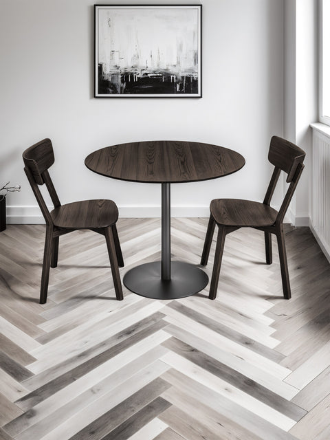 Tavolo da pranzo rotondo in rovere massello moderno nero Echo