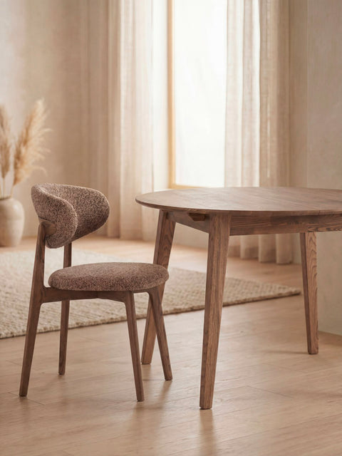 Sedia da pranzo in rovere massello fumé bouclé morbido Luna